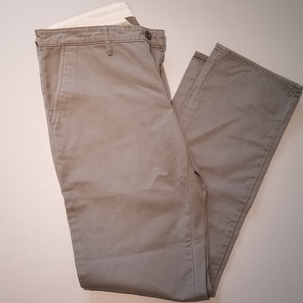 Size 33 Men's Khaki Pants